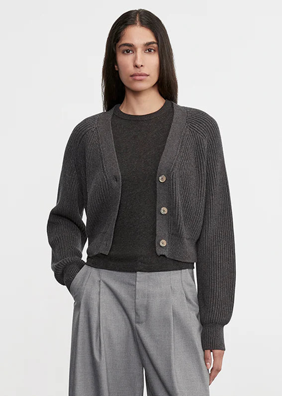 CABaN cotton×cashmere cardigan Chunky Cotton Cashmere Cardigan in Charcoal – Nette