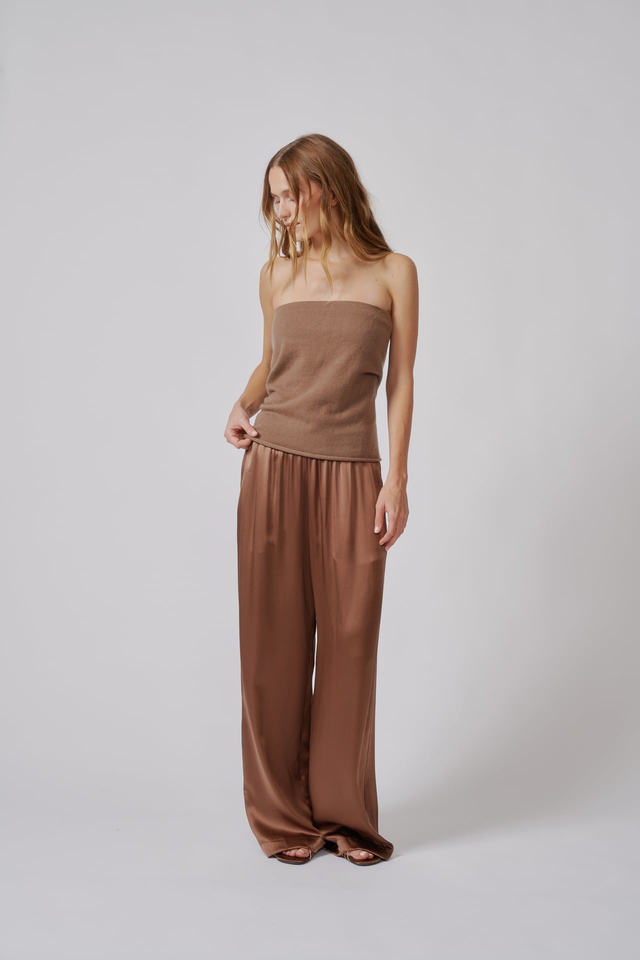 Brynn High Rise Pull On Wide Leg Pant in Swiss Brown